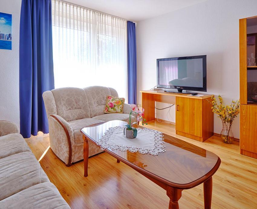 Komfort Ferienwohnung Bad Pyrmont Naehe Kurpark מראה חיצוני תמונה