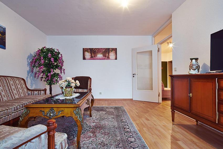 Komfort Ferienwohnung Bad Pyrmont Naehe Kurpark מראה חיצוני תמונה
